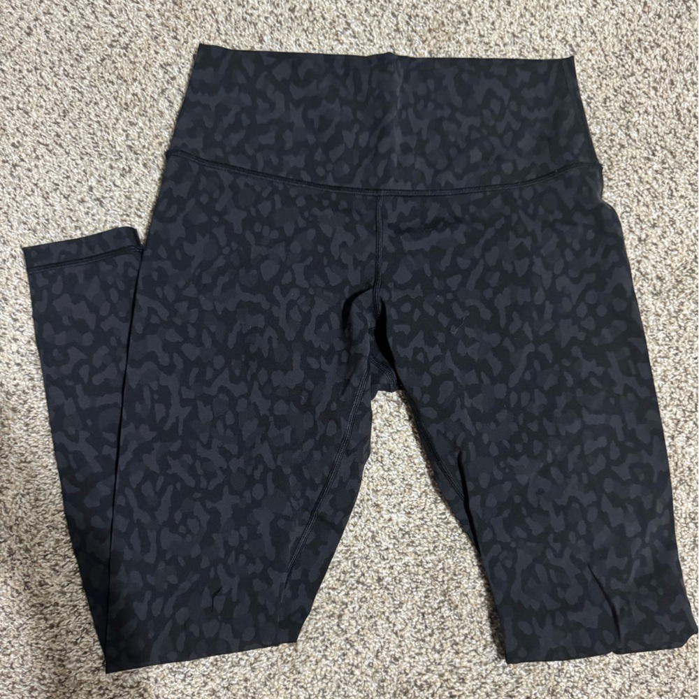 Lululemon Black Leopard Print Leggings